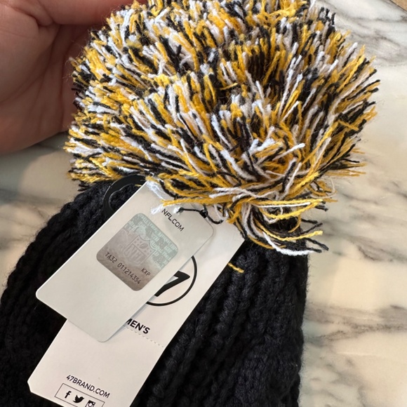 Pittsburg Steelers Women’s Toque - Picture 3 of 5